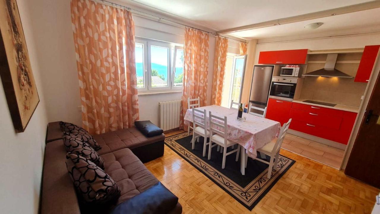 Apartmens Adriana Novi Vinodolski Exterior foto